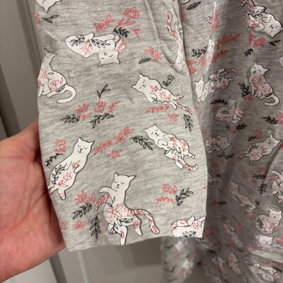 Carisma Long Sleeved Nightshirt with cats - Picture 4 of 10